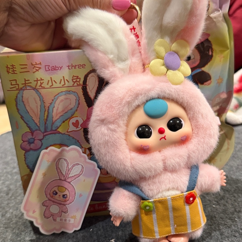 BABY THREE - Macaron Cute Bunny - Plush Keychain confirmed